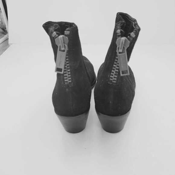 Calvin Klein Womens Ankle Boots Booties Black Block Heels Almond Toe Zip 7 New - Picture 7 of 9